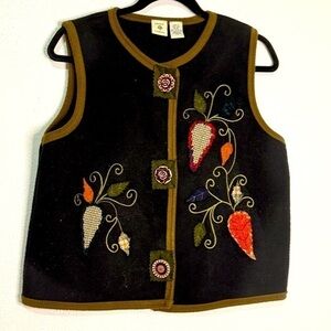 Onque Casual Unique Embroidered Vest with Fall Motif. Sz PS.